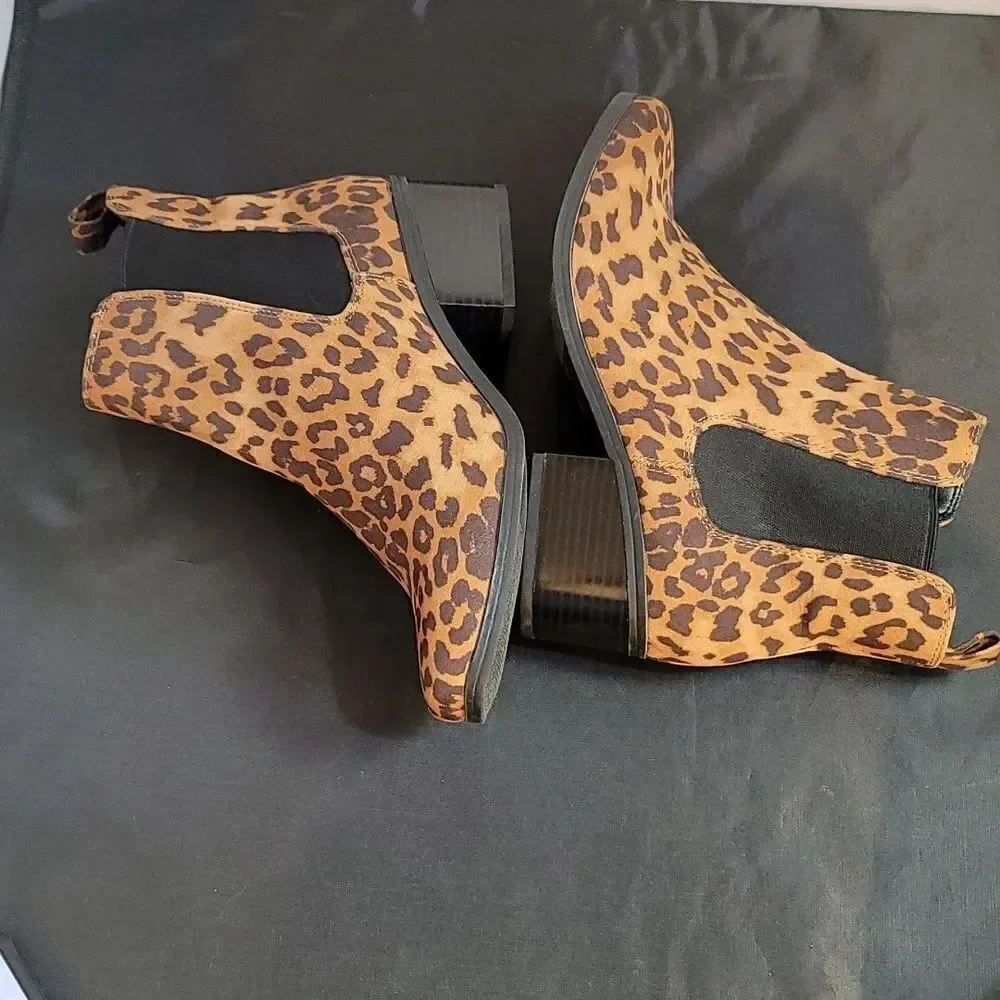 BRAND NEW NEW DAY FAUX SUEDE LEOPARD PRINT ANKLE BOOTS